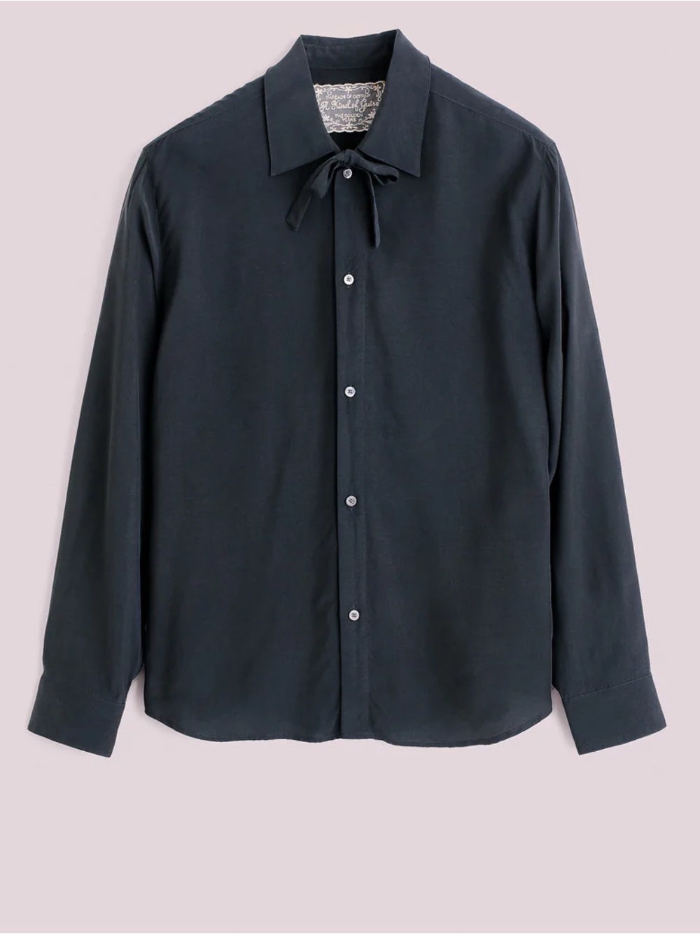 A kind of guise SIBARI SHIRT
AKOG EXCLUSIVE